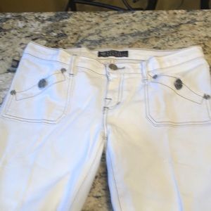 Rock & Republic “Kiss” jeans! Brand new no tags never worn size 29